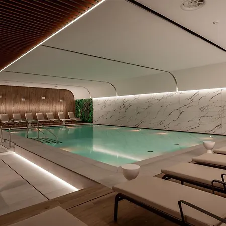 Radisson Blu Hotel, 4* Florenz