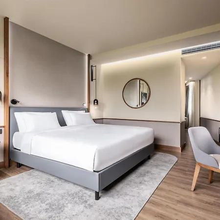 Radisson Blu Hotel, 4* Florencie