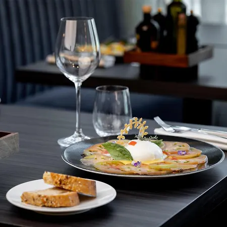 Radisson Blu Hotel,
