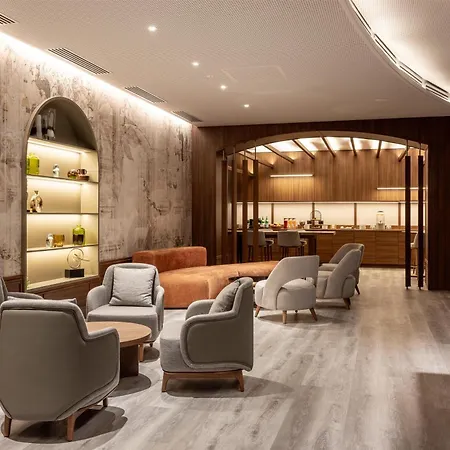 Radisson Blu Hotel, 4*