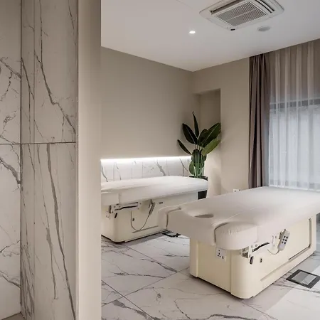 Radisson Blu Hotel, 4* Firenze