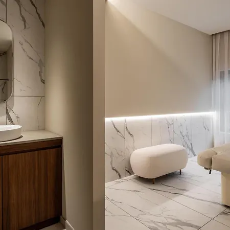 Szálloda Radisson Blu Hotel, 4*