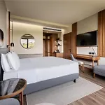 Radisson Blu Hotel, Ξενοδοχείο
