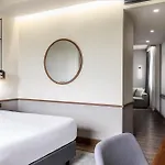 Ξενοδοχείο Radisson Blu Hotel, 4*