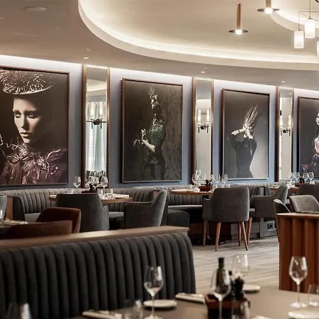 酒店 Radisson Blu Hotel, 4*