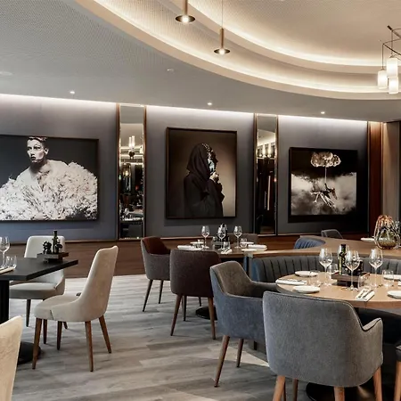 Radisson Blu Hotel,