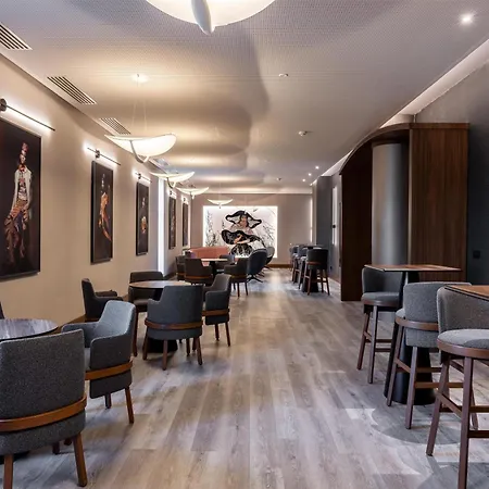 Radisson Blu Hotel, 4* Florencia