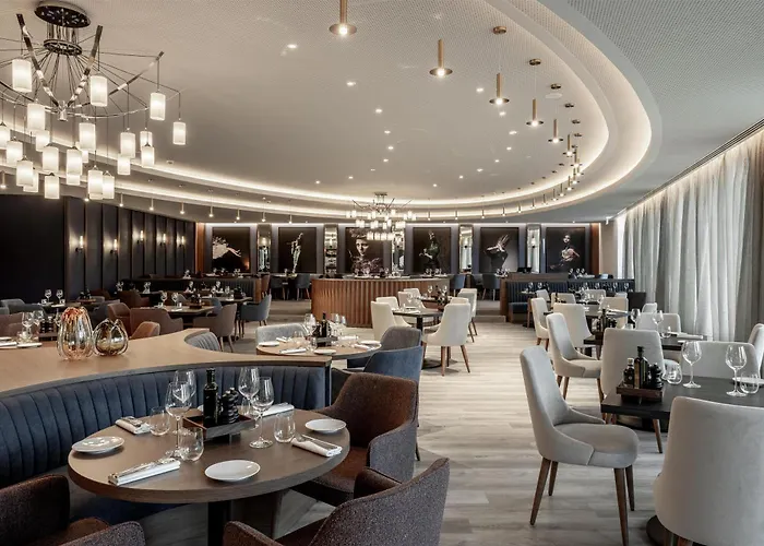 Radisson Blu Hotel, Hotel