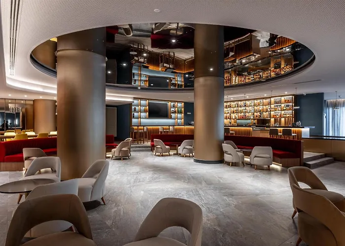 Hotel Radisson Blu Hotel, 4*