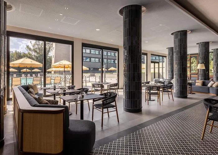 Radisson Blu Hotel, 4* Florence