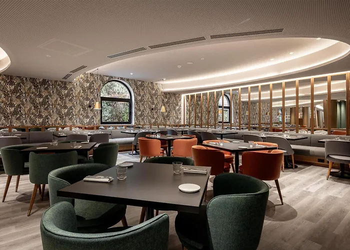 Radisson Blu Hotel, 4*